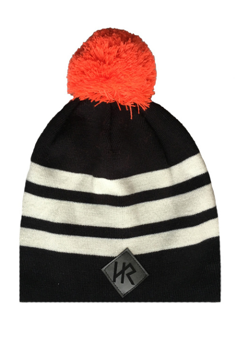 Czapka dzianinowa STRIPES