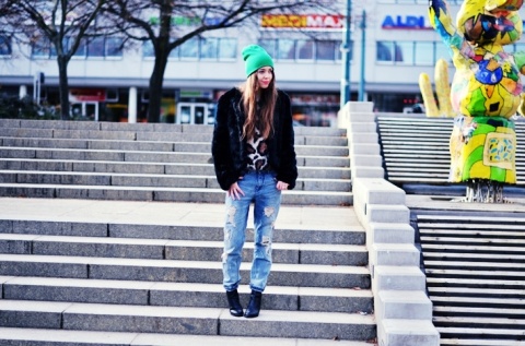 Czapka dzianinowa SIDE VAL GREEN/BLACK